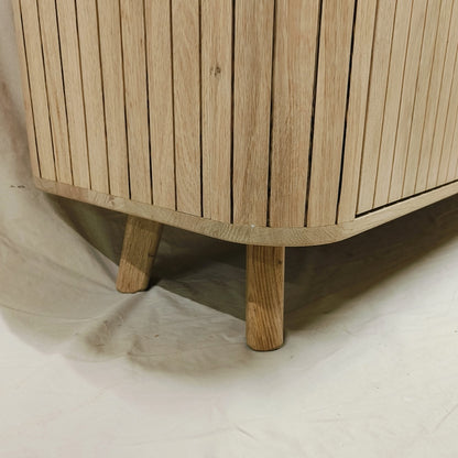 Eiken TV meubel met verticale stroken