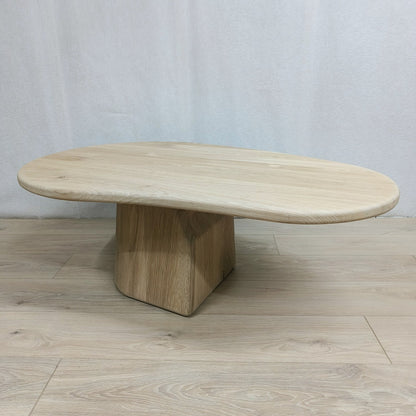 Organische eiken salontafel met kolompoot