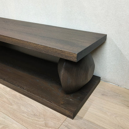 Sculpture TV meubel met opbergkast – massief eikenhout